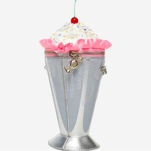 🍨 🍒 NWT Betsey Johnson Kitsch Shake It Up Silver Purse ❤️